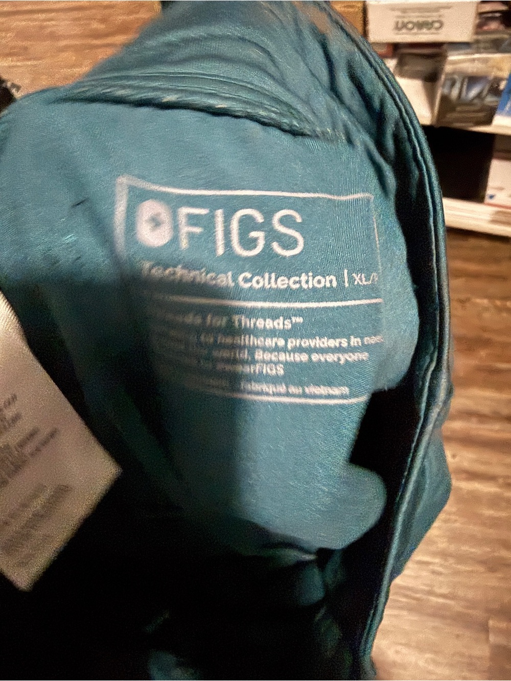Figs Limited Edition Scrub Set Women's XL/P Catarina One Pocket and Zamora Jogge - Picture 5 of 7